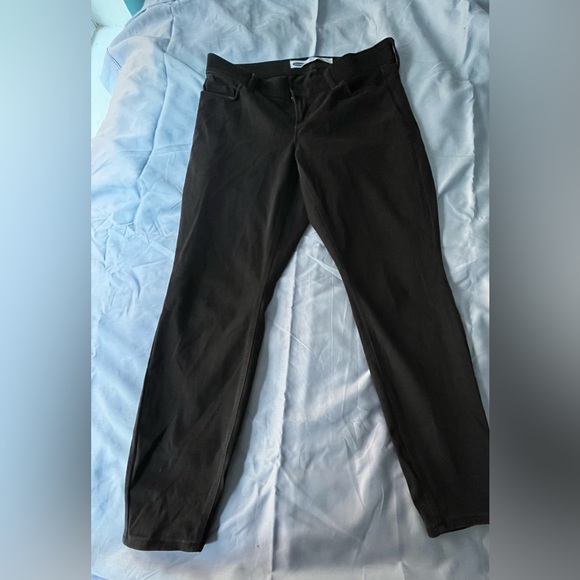 Old Navy Super Skinny Rockstar jeans. Good Used condition - Picture 2 of 5